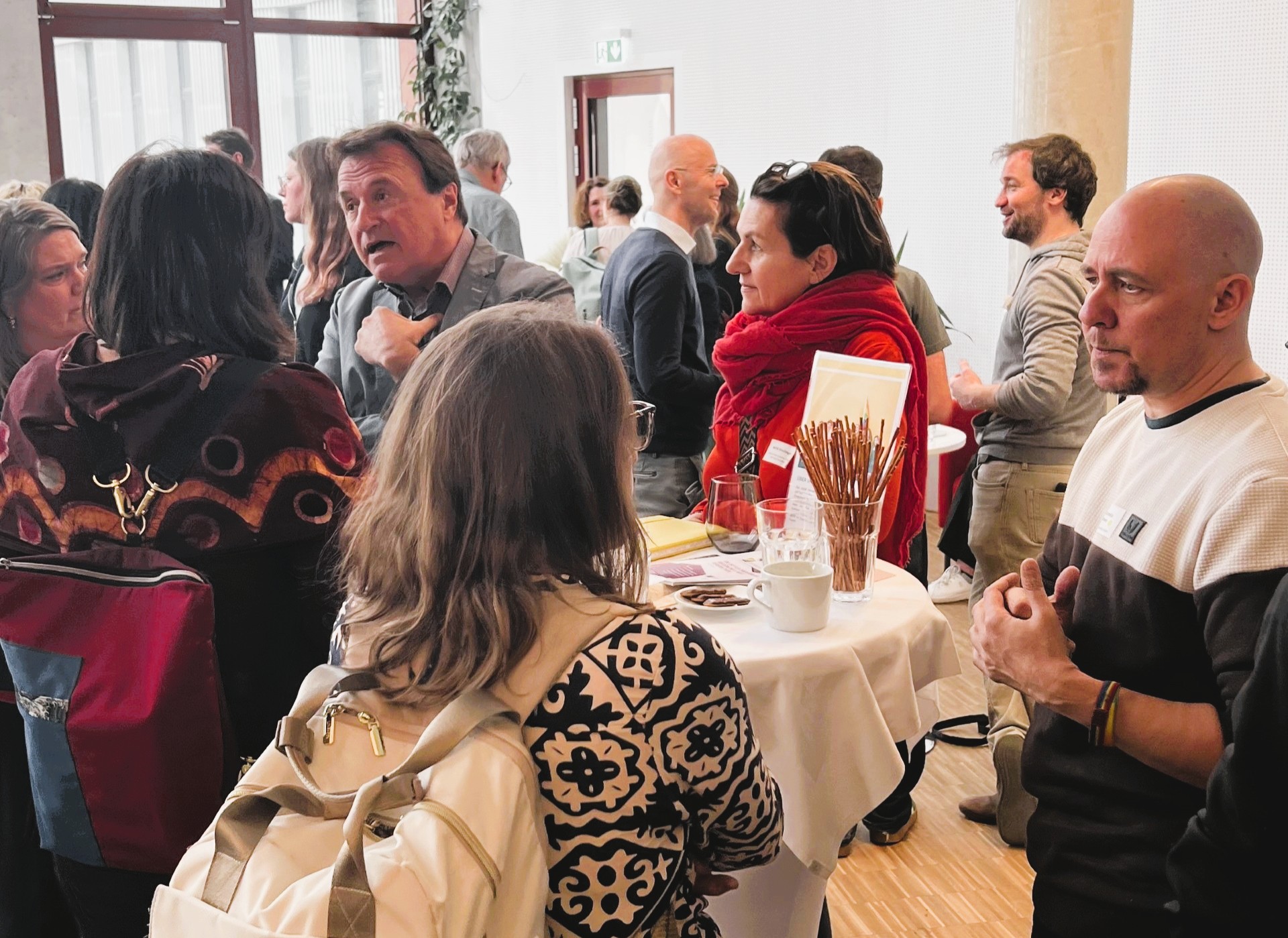 ESF-Jahrestagung Infotisch zeit*raum*schaffen